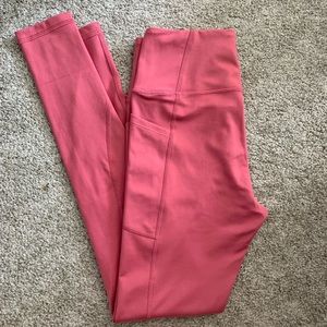 Victoria’s Secret Flow On Point High Rise Pocket Legging 4